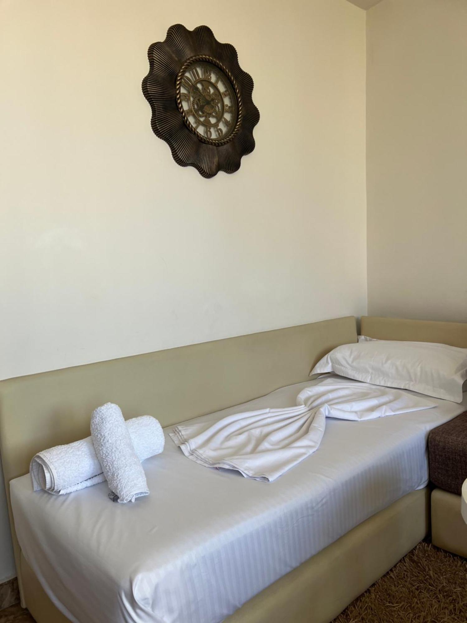 Tirana Center Tourist Apartment Exterior photo